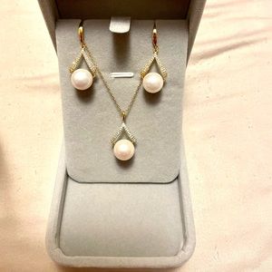 New - Fresh Water Pearl Jewelry Set 925 silver in 18ct gold color